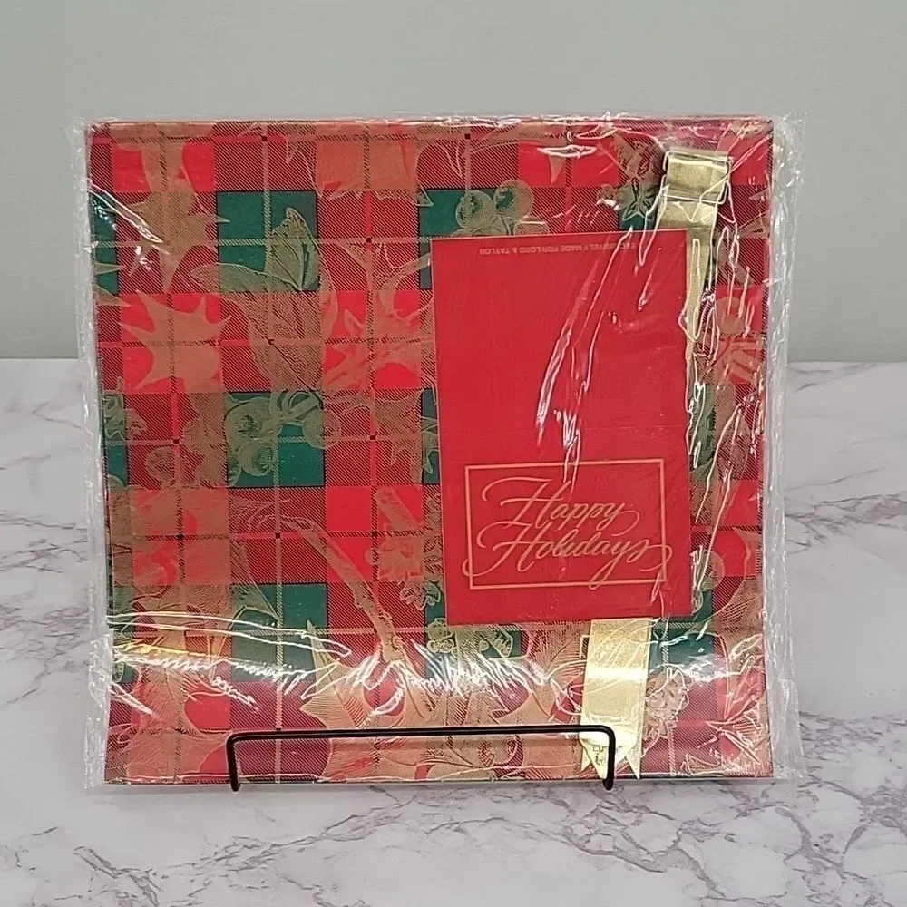 LORD and Taylor Vintage Gift Wrap Ensemble Lot